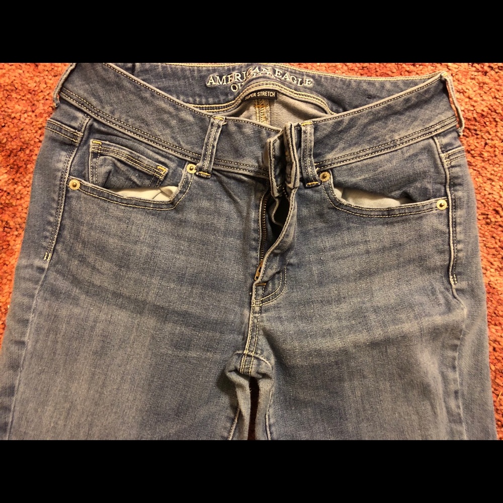 American Eagle Size 8 Regular Kick Boot jeans